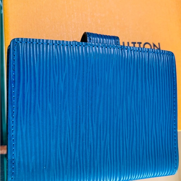 Louis Vuitton Blue Leather Wallet - Picture 3 of 3